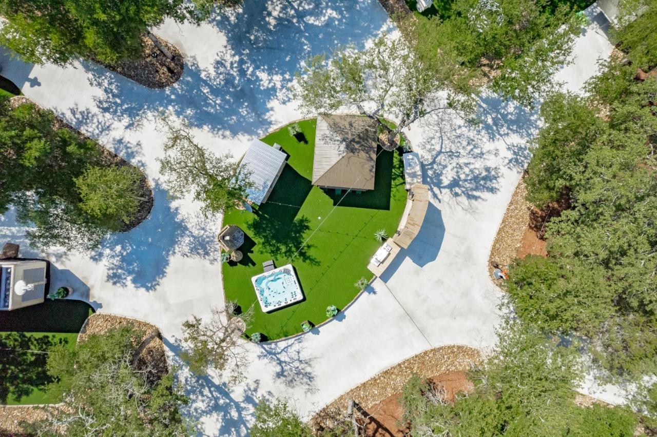 7744 Ranch Glamping Resort 奧斯汀 客房 照片