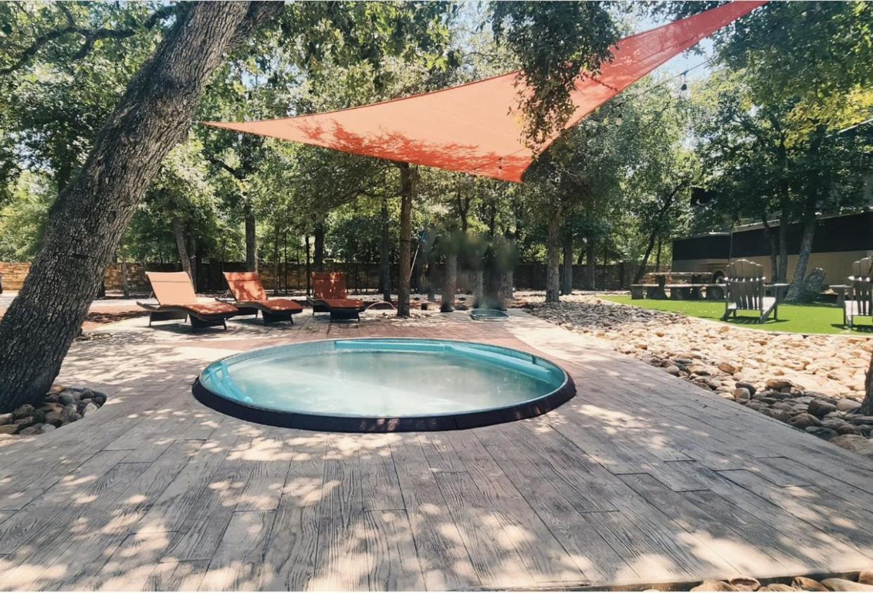 7744 Ranch Glamping Resort 奧斯汀 外观 照片
